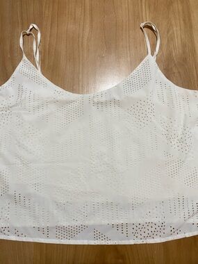 Athleta Cropped Active Tank Altered White Large